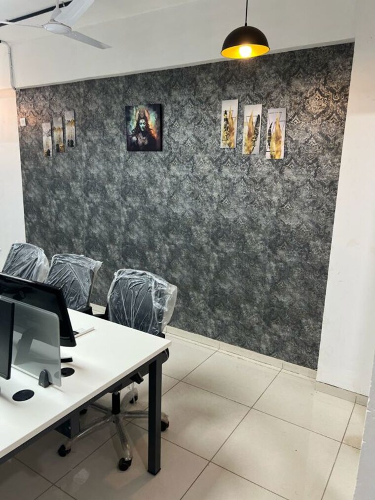 Team Area, gota Commercial Office Space 933 Sq.Ft. In Gota Ahmedabad 10093134