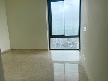 2.5 BHK Apartment For Rent in Lodha Allura, Worli