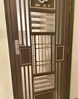 3 BHK Apartment – Entrance View at Wave Dream Homes, Wave City - for Rent