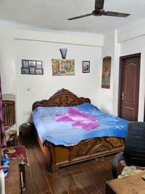 Bedroom in 3 BHK Apartment at Aims Golf City, Sector 75 – for Rent