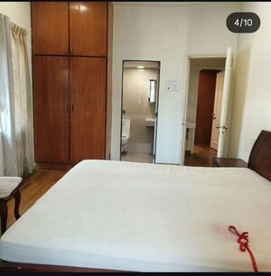 Bedroom in 2 BHK Apartment at Seema Apartment Bandra, Bandra West – for Rent