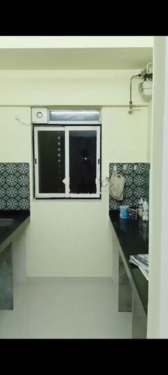 1 BHK Apartment For Rent in Lodha Amara