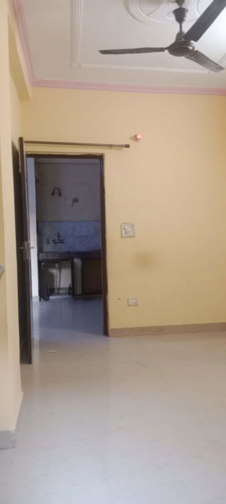 Room, neb sarai 1 Bedroom 450 Sq.Ft. Builder Floor In Neb Sarai Delhi 10093767