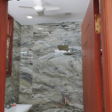 Balcony in 1 BHK Independent House at RWA Apartments, Sector 31 – for Rent