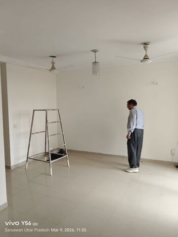 Furnished Amenities in 3 BHK Apartment at Omaxe Residency II, Gomti Nagar – for Rent