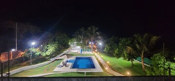 Swimming Pool in 4 BHK Apartment at DB Woods, Goregaon East – for Rent