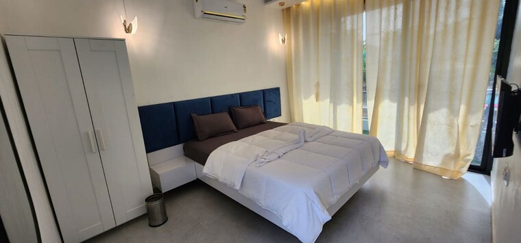Bedroom, db-woods 4 Bedroom 1900 Sq.Ft. Apartment In Goregaon East Mumbai 10093857