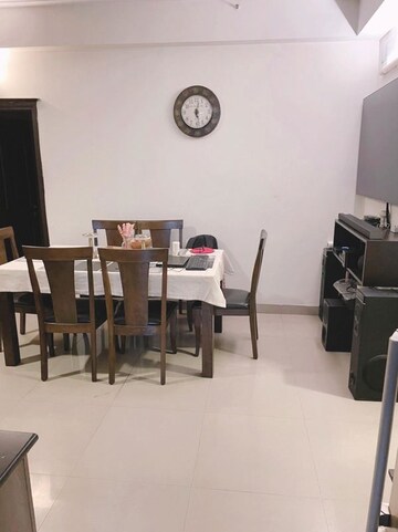 Master Bedroom in 3 BHK Independent House at RWA Apartments Sector 72, Sector 72 – for Rent