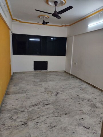 Room in 2 BHK Apartment at Gemstar Nestle Apartments, Malad West – for Rent