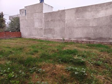  Plot – Garden View at Jankipuram Extension - for Sale