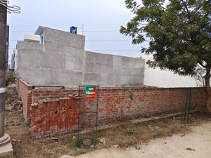  Plot – Exterior View View at Jankipuram Extension - for Sale