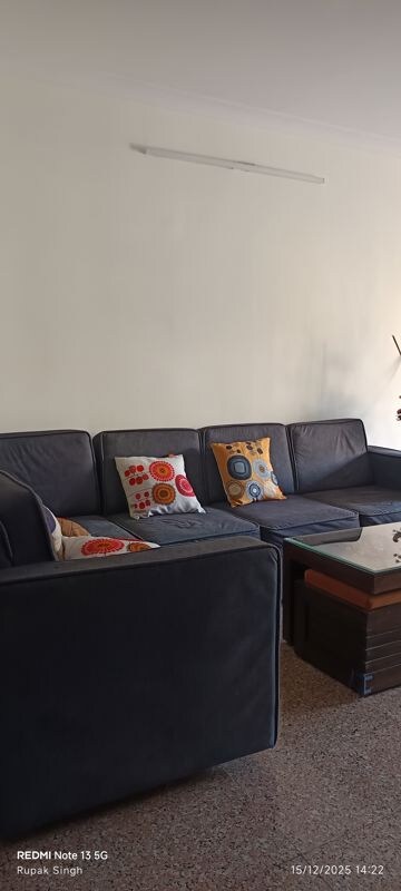 Living Room in 3 BHK Apartment at Windsor Tower, Andheri West – for Sale