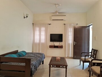 Living Room in 2 BHK Builder Floor at East Of Kailash – for Rent