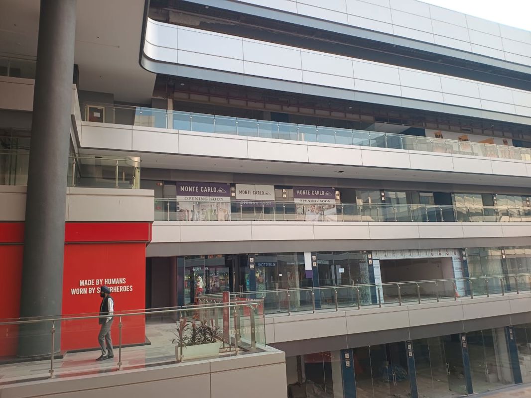 Retail Shop For Sale in Elan Miracle
