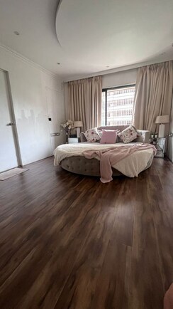 1 BHK Apartment For Rent in Dheeraj Ganga