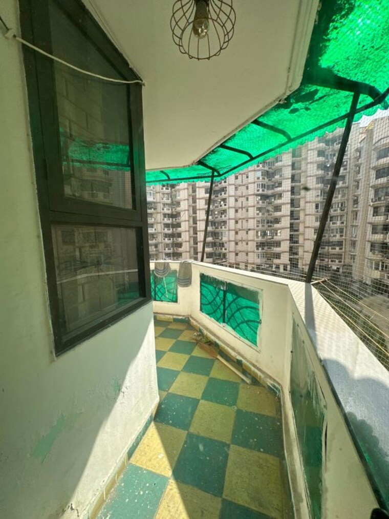 Balcony, dwarka 3 Bedroom 1500 Sq.Ft. Apartment In Dwarka Delhi 10094056
