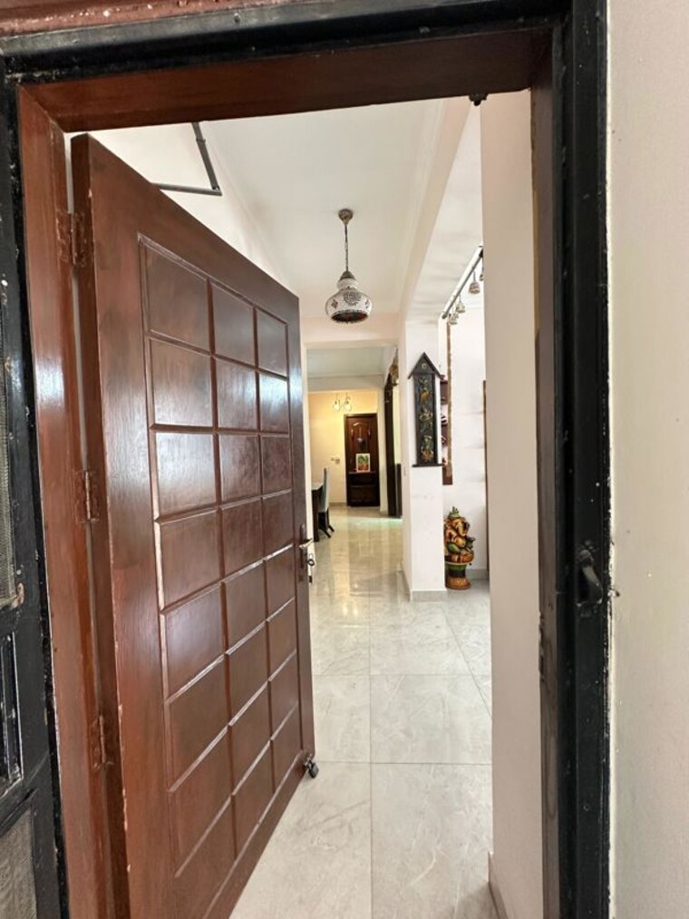 undefined, dwarka 3 Bedroom 1500 Sq.Ft. Apartment In Dwarka Delhi 10094056