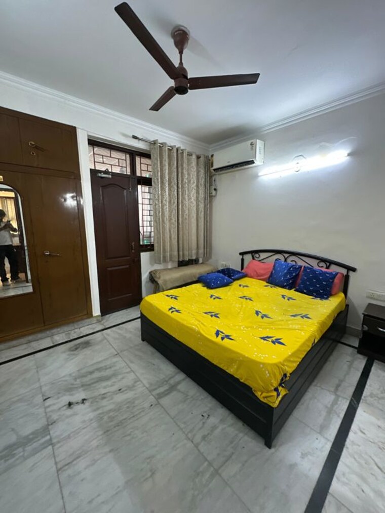 Bedroom, dwarka 3 Bedroom 1500 Sq.Ft. Apartment In Dwarka Delhi 10094056