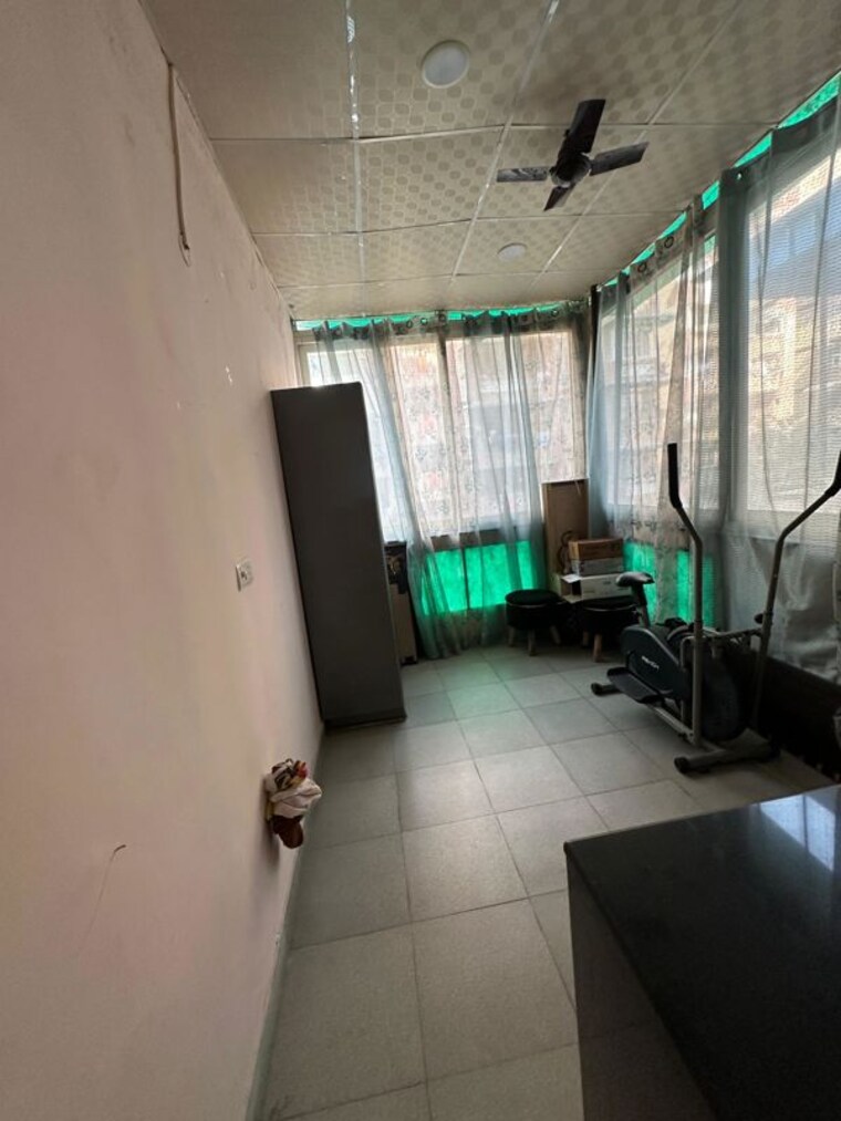 Master Bedroom, dwarka 3 Bedroom 1500 Sq.Ft. Apartment In Dwarka Delhi 10094056