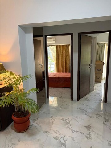 Room in 2 BHK Apartment at Gorwani Palacio, Bandra West – for Rent