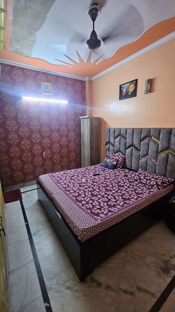 2 BHK Builder Floor For Sale in Rohini Sector 25