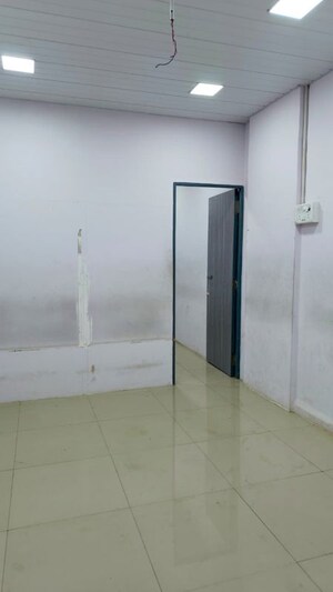 Room in  Office Space at Highland Park CHS, Kandivali West – for Rent