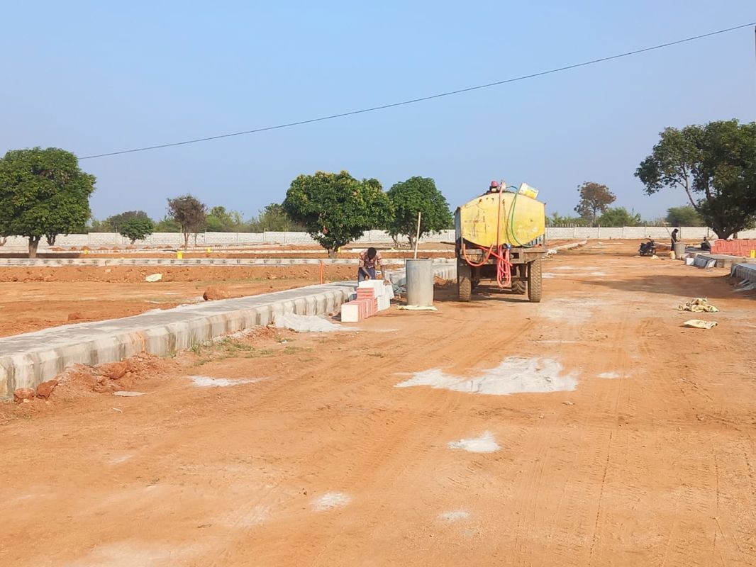 Plot For Sale in Jewar