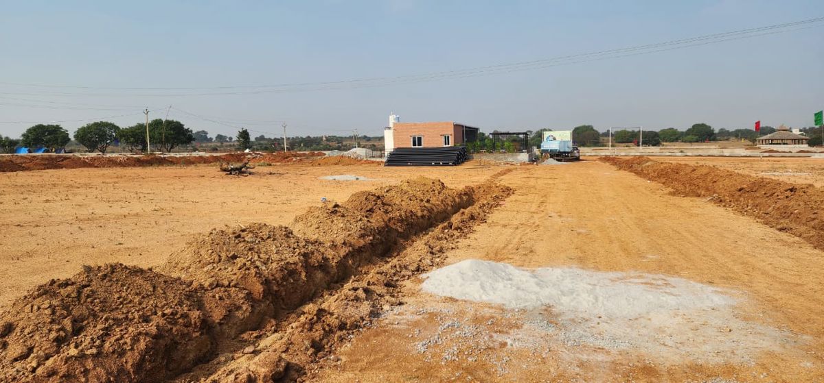 Plot For Sale in Jewar