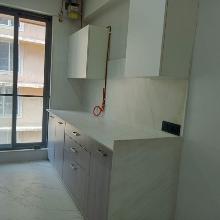 Kitchen, khar west 2 Bedroom 700 Sq.Ft. Apartment In Khar West Mumbai 10094149