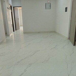 Room in 2 BHK Apartment at Khar West – for Rent