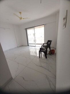 2 BHK + Study Room Apartment For Rent in Balchand Amaltas Apartments