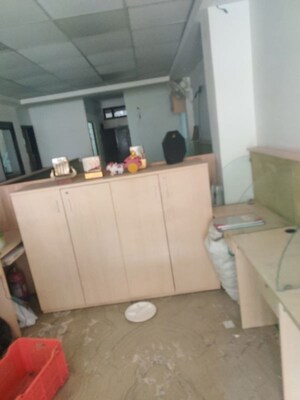  Office Space For Rent in Yusuf Sarai