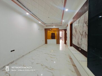 Living Room in 4 BHK Builder Floor at Sector 73 – for Sale