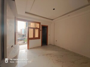 Bedroom in 4 BHK Builder Floor at Sector 73 – for Sale