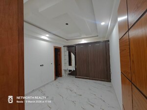 Bedroom in 4 BHK Builder Floor at Sector 73 – for Sale