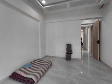 Room in 3 BHK Apartment at Mangal Karini, Goregaon West – for Rent