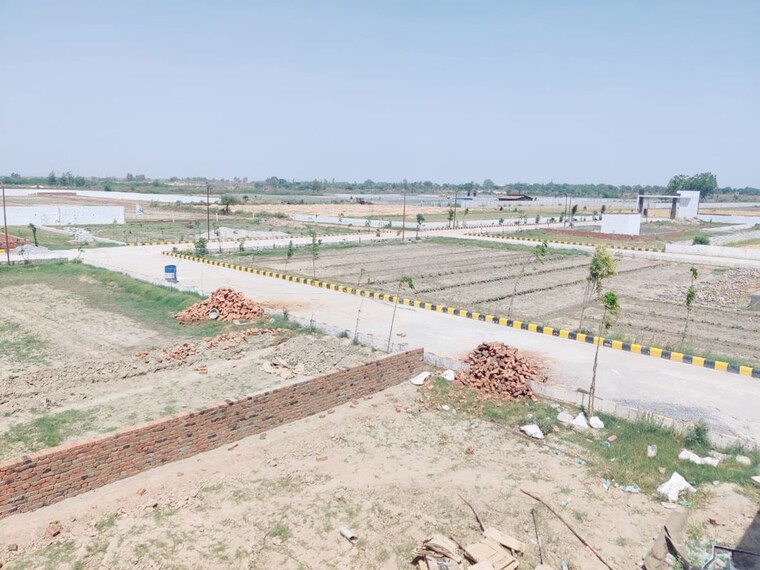 undefined, upsidc site b  1000 Sq.Ft. Plot In Upsidc Site B Greater Noida 10094163