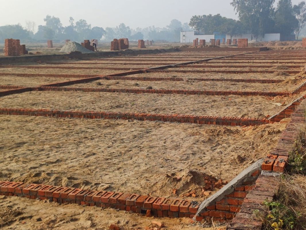 Plot For Sale in UPSIDC Site B