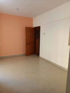 2 BHK Apartment For Sale in Mayur Park CHS