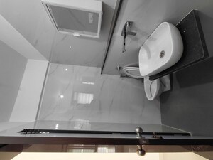 Furnished Amenities in 3 BHK Apartment at Khodiyaar Siddharth Nagar Goodwill CHS, Goregaon West – for Rent