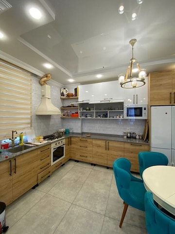 Kitchen in 2 BHK Builder Floor at Vasundhara Sector 1 – for Sale