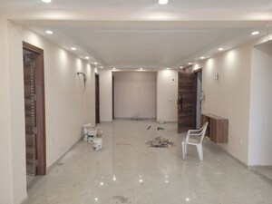 Room in 4 BHK Builder Floor at Ansal Palam Triangle, Palam Vihar Extension – for Rent