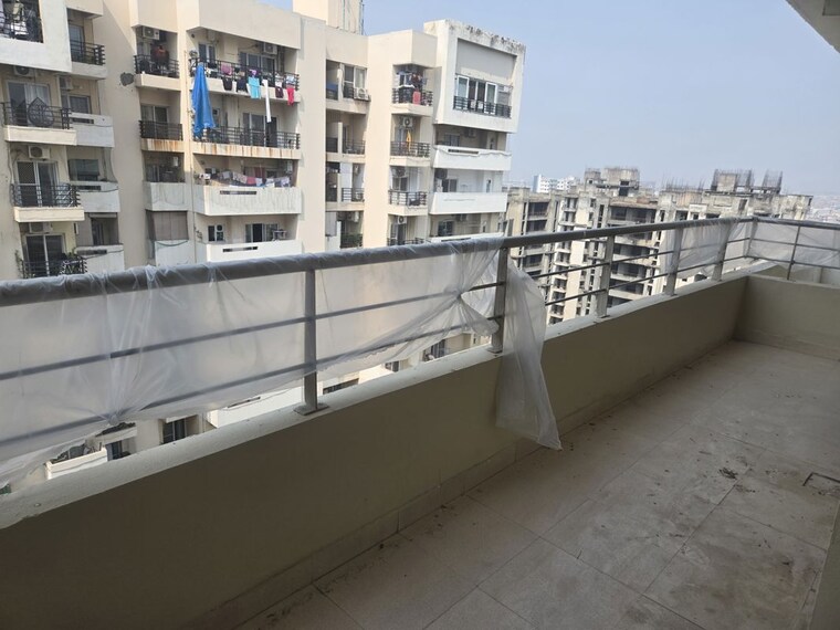 Balcony, purvanchal-royal-park 3 Bedroom 1315 Sq.Ft. Apartment In Sector 137 Noida 10095030