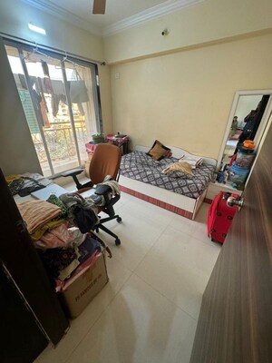 Team Area in 2 BHK Apartment at Juhi Garden, Kamothe – for Sale