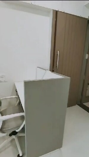 Furnished Amenities in  Office Space at Wadhwa The Gateway, Mulund West – for Rent