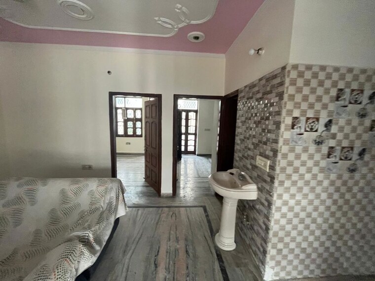 Bedroom, sector 21d 2 Bedroom 1400 Sq.Ft. Builder Floor In Sector 21d Faridabad 10095102