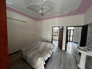 Bedroom in 2 BHK Builder Floor at Sector 21d – for Rent