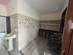 2 BHK + Pooja Room Builder Floor For Rent in Sector 21D