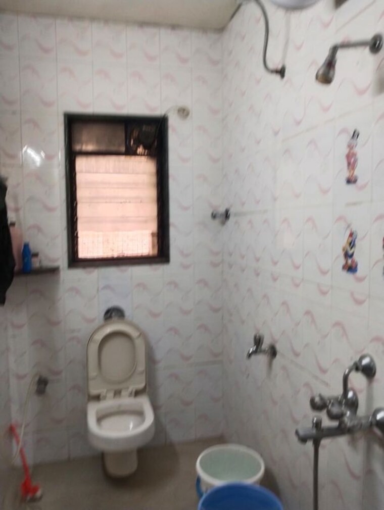 Bathroom, gokhale-saraswati-park 3 Bedroom 1370 Sq.Ft. Apartment In Ideal Colony Pune 10095130