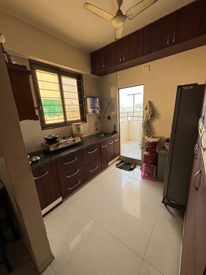 Team Area in 2 BHK Builder Floor at Lajpat Nagar 4 – for Rent